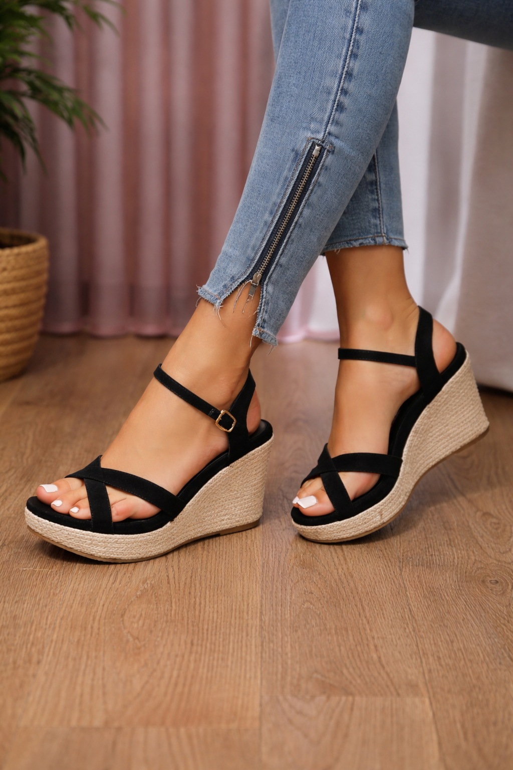 Sandalias de Cuña Elegantes para Mujer – Diseño Casual con Plataforma Cómoda
