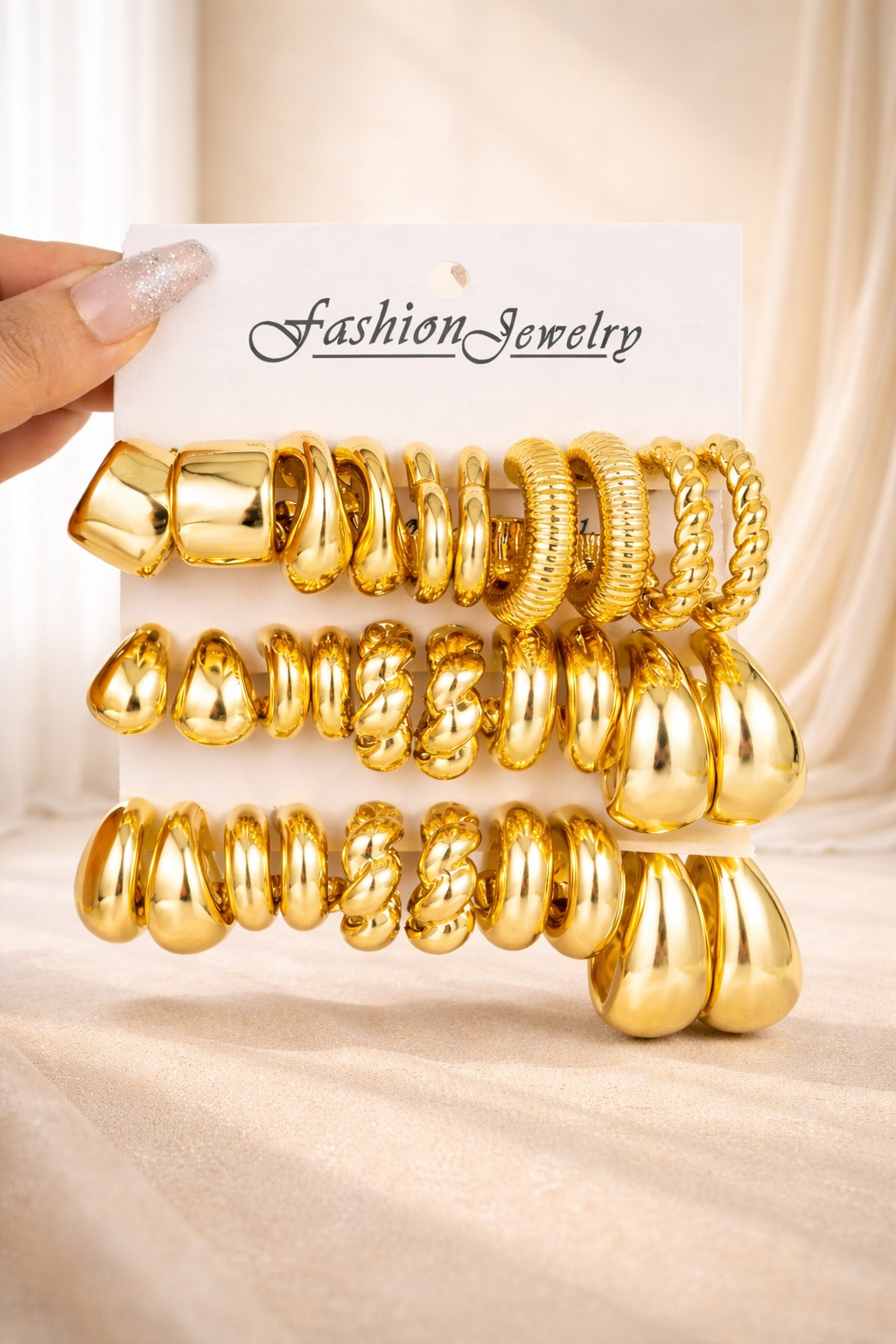 Pack de Pendientes Dorados Elegancia Esencial