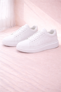 Zapatillas Urbanas Estilo Minimalista y Suela Oversize