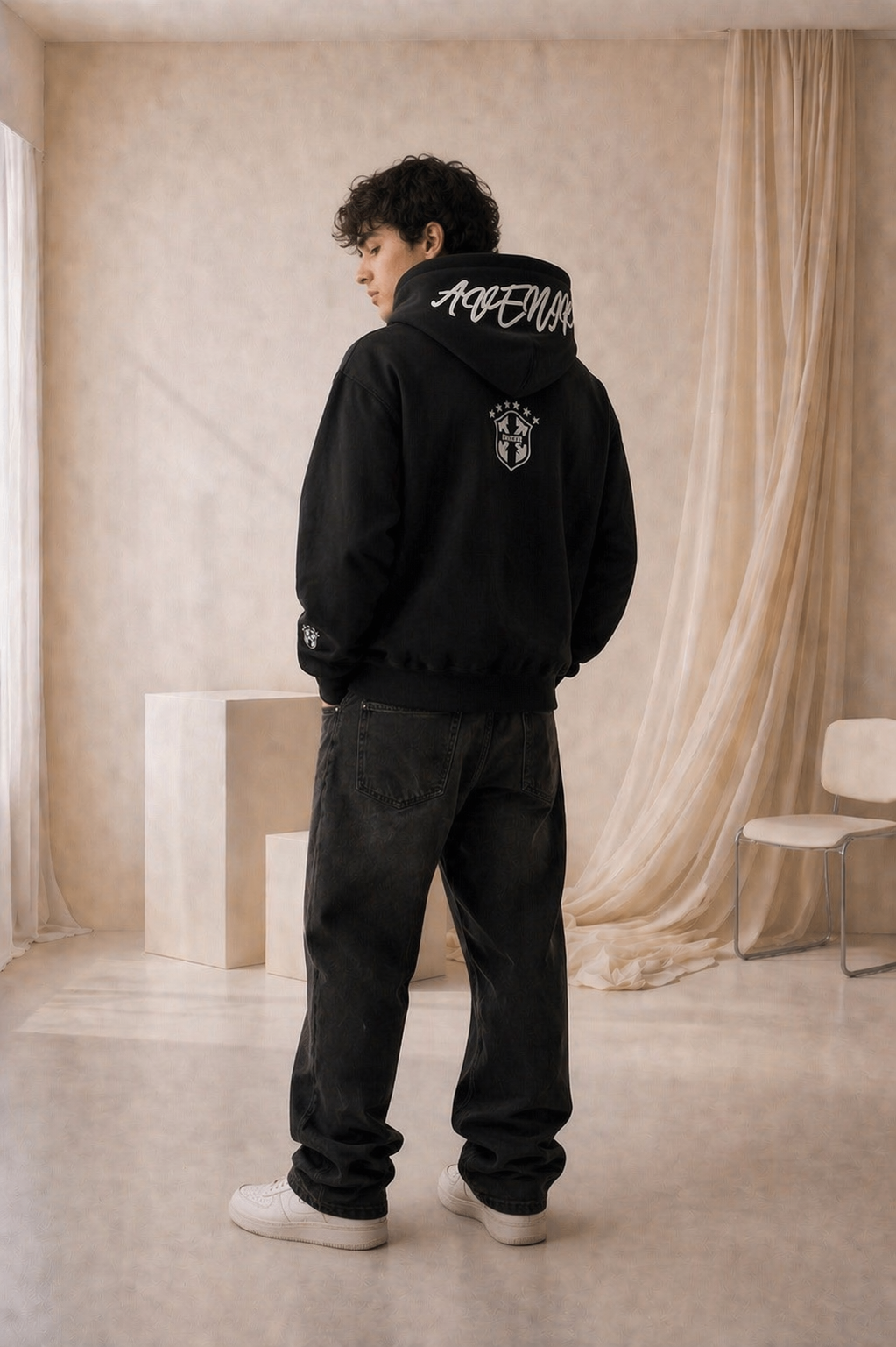 Sudadera Aventura Black Signature Estilo Urbano