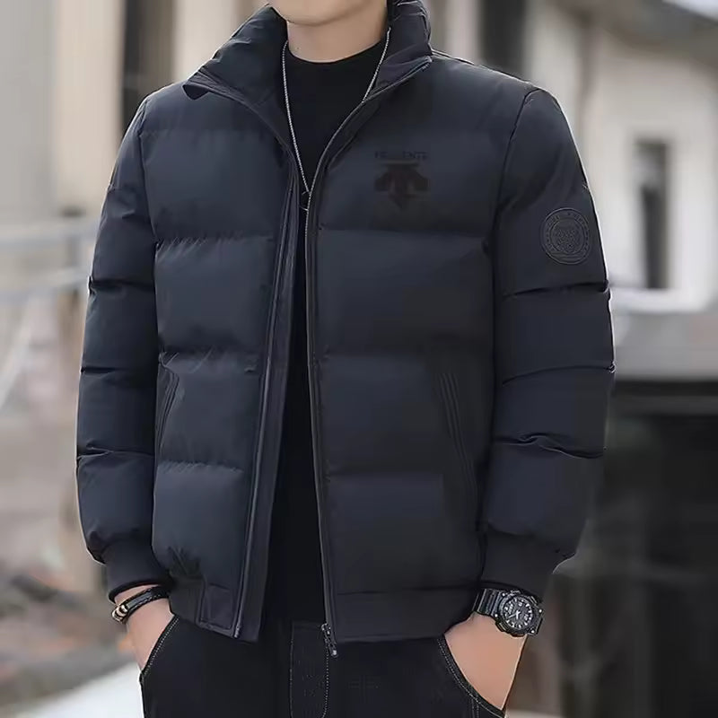 Chaqueta Acolchada Premium DESCENTE – Estilo Urbano, Máxima Comodidad