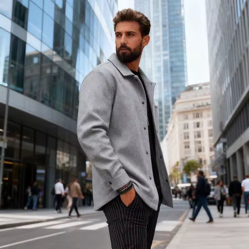 Chaqueta corta cepillada de poliéster para hombre